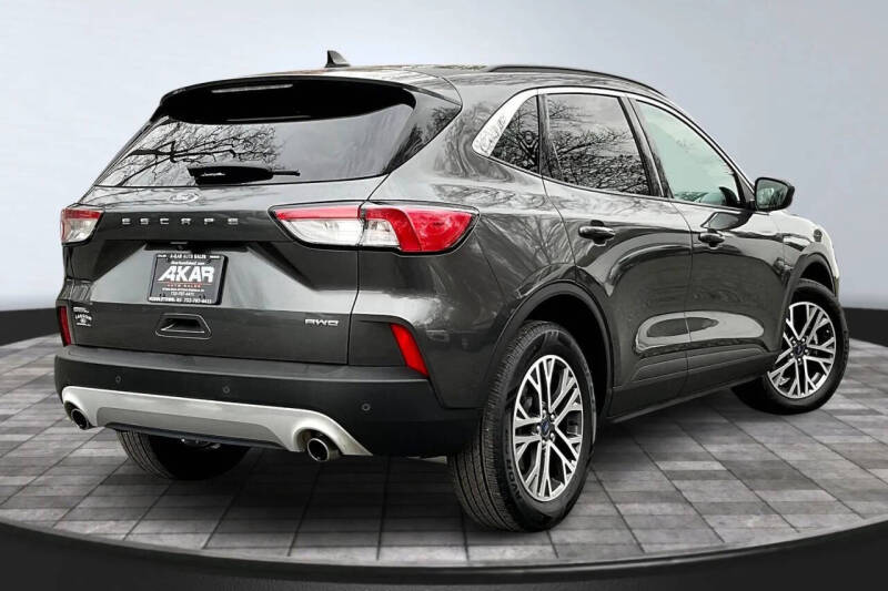 2020 Ford Escape SEL