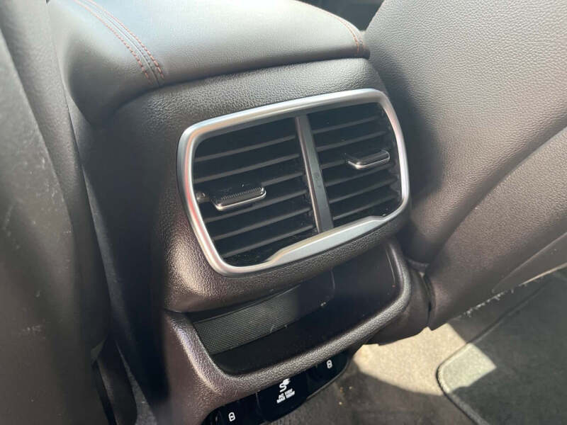 2019 Hyundai Santa Fe Ultimate 2.4L