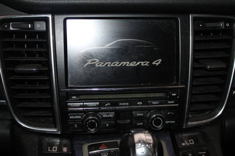 2014 Porsche Panamera 4