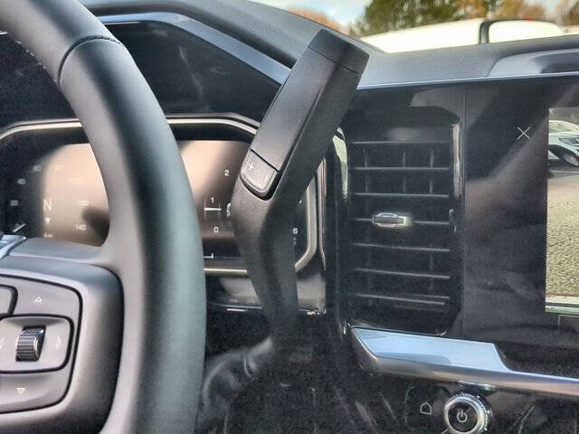 2026 GMC Sierra 1500 Elevation Standard