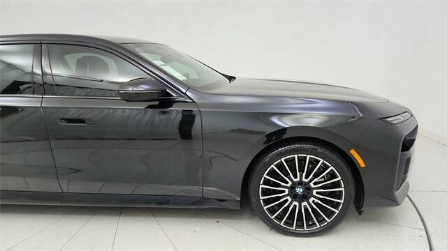 2024 BMW 7 Series 740i