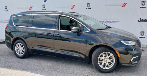 2022 Chrysler Pacifica Touring L