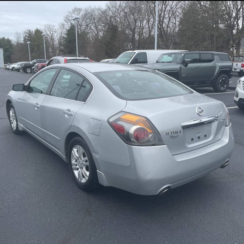 2011 Nissan Altima for sale at H and A Auto LLC in Waterbury, CT