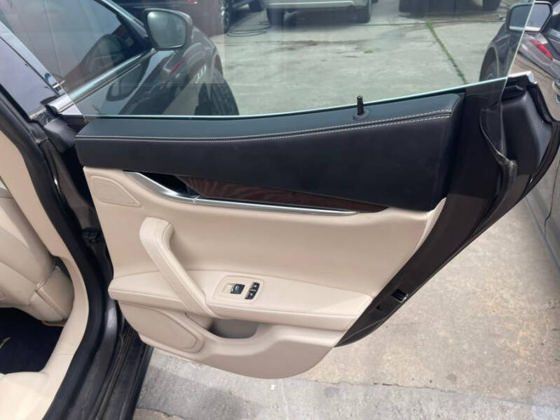 2018 Maserati Ghibli