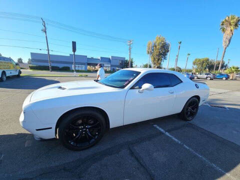 2018 Dodge Challenger SXT