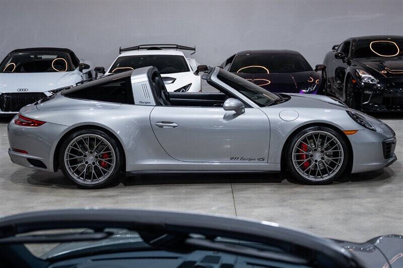 2017 Porsche 911 Targa 4S