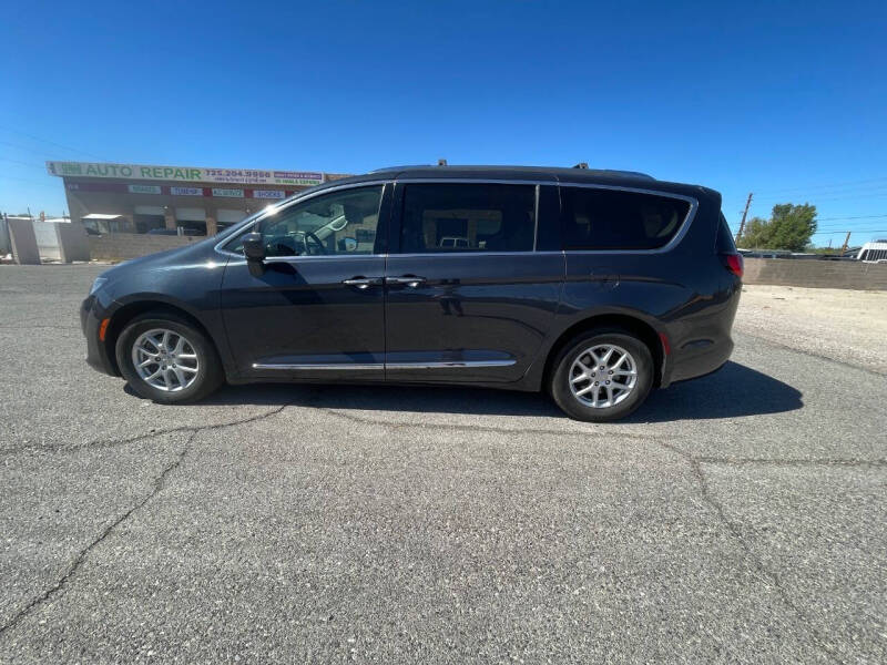2020 Chrysler Pacifica Touring L
