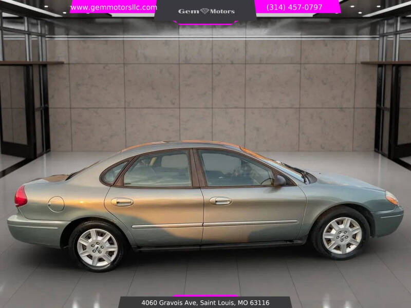 2006 Ford Taurus SE