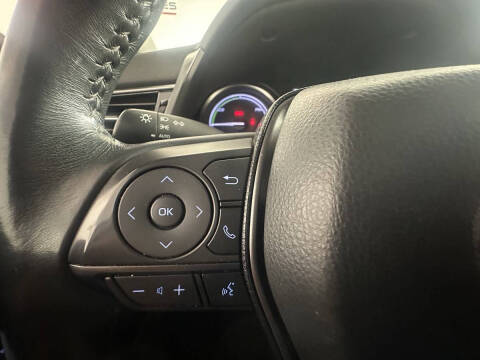 2022 Toyota Camry Hybrid