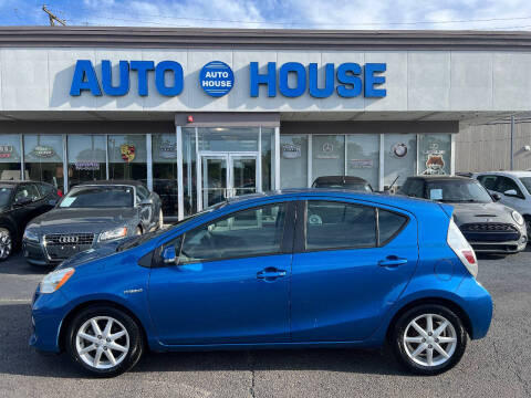 2012 Toyota Prius c Three
