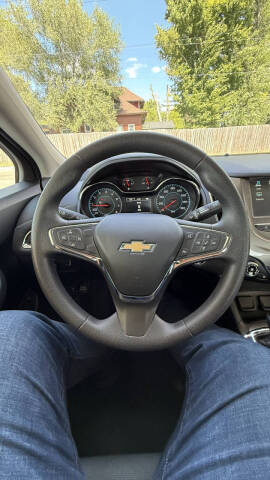 2017 Chevrolet Cruze LT Auto
