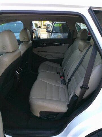 2020 Kia Sorento EX V6