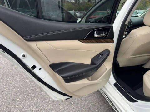 2018 Nissan Maxima Platinum