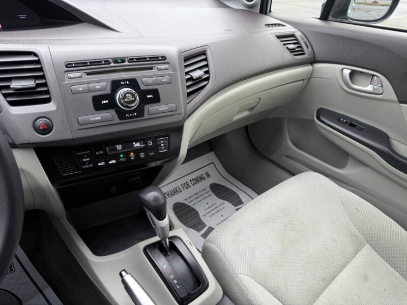 2012 Honda Civic Hybrid w/Navi