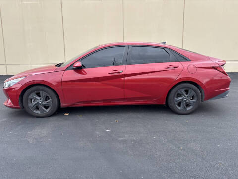 2022 Hyundai Elantra Hybrid Blue