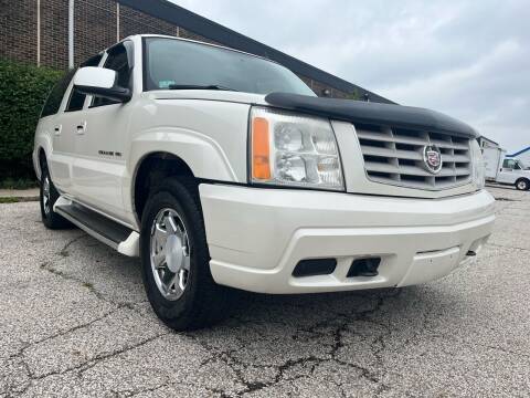 2006 Cadillac Escalade ESV for sale at Classic Motor Group in Cleveland OH