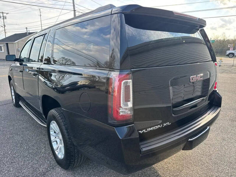 2016 GMC Yukon XL SLT
