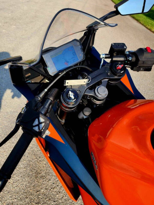 2022 KTM RC 390