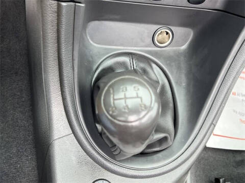 2004 Ford Mustang Deluxe