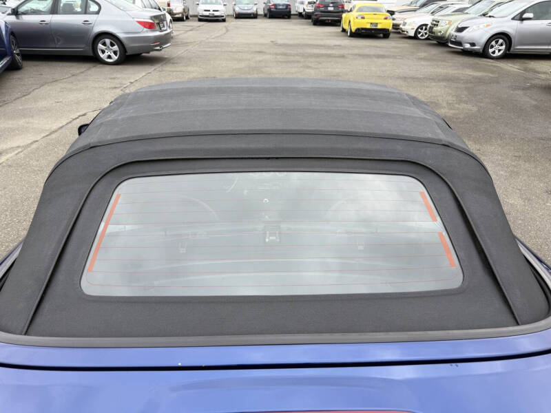 2003 Toyota MR2 Spyder