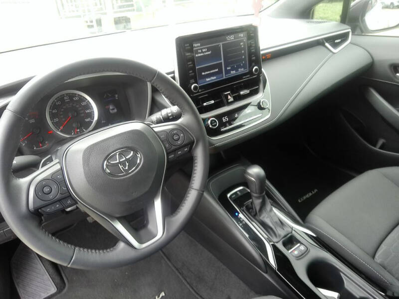 2022 Toyota Corolla Hatchback SE