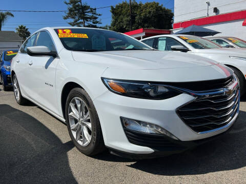 2019 Chevrolet Malibu for sale at Auto Max of Ventura in Ventura CA