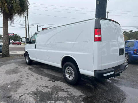 2019 Chevrolet Express 2500