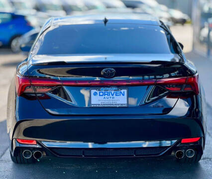 2021 Toyota Avalon XSE Nightshade