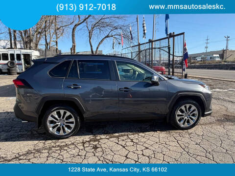 2020 Toyota RAV4 XLE Premium