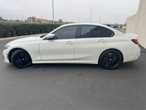 2022 BMW 3 Series 330i