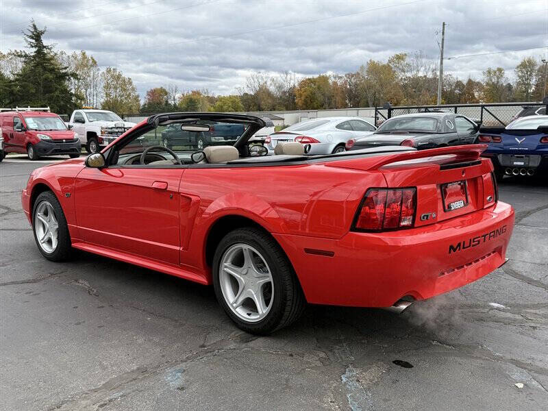 2000 Ford Mustang GT