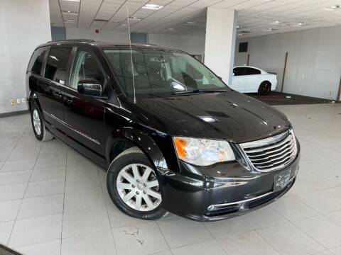 2016 Chrysler Town and Country for sale at Auto Mall of Springfield in Springfield IL