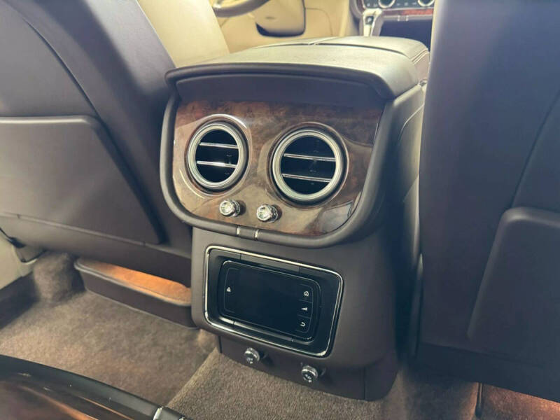 2017 Bentley Bentayga