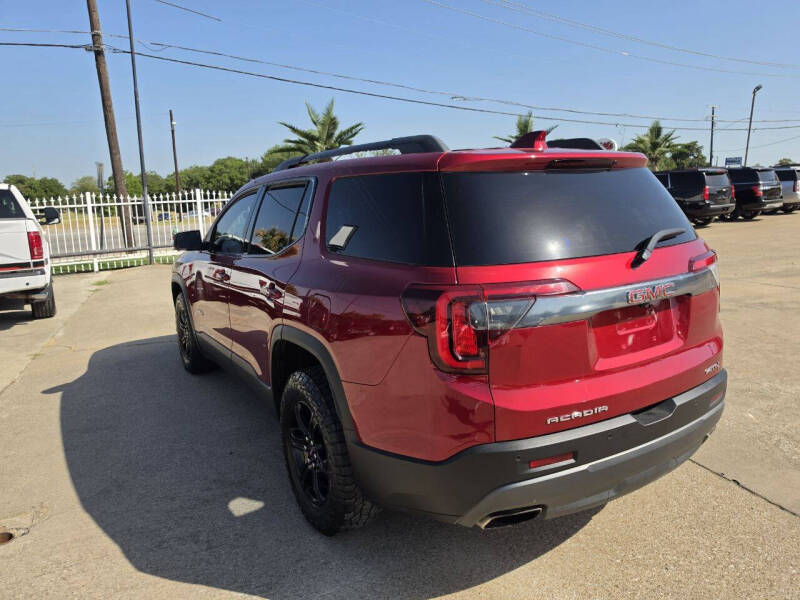2021 GMC Acadia AT4