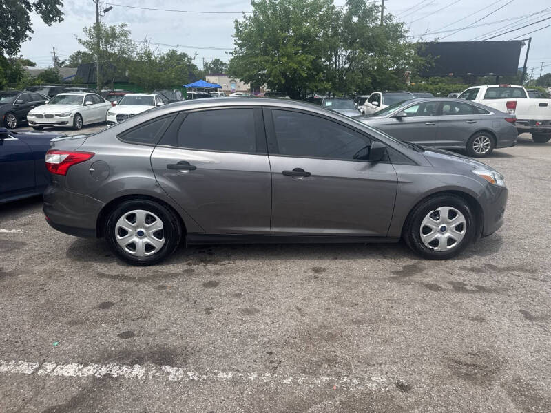 2014 Ford Focus S