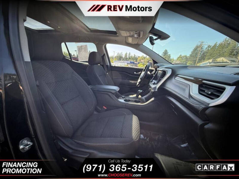 2019 GMC Acadia SLE-2