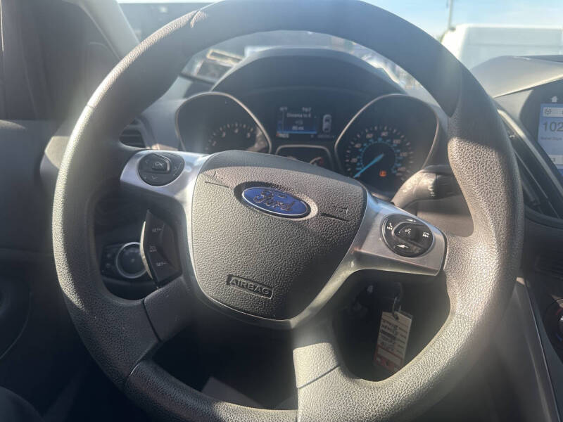 2016 Ford Escape SE