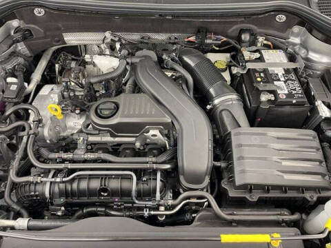 2025 Volkswagen Taos SE