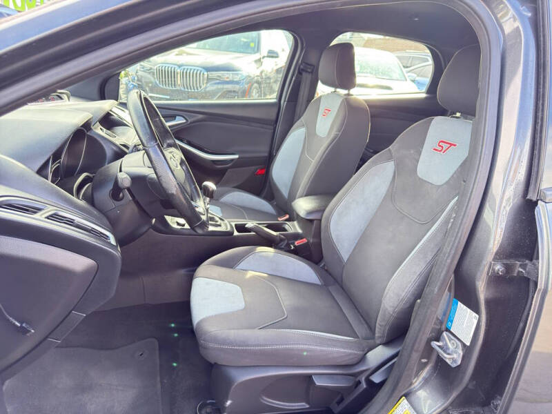 2018 Ford Focus ST
