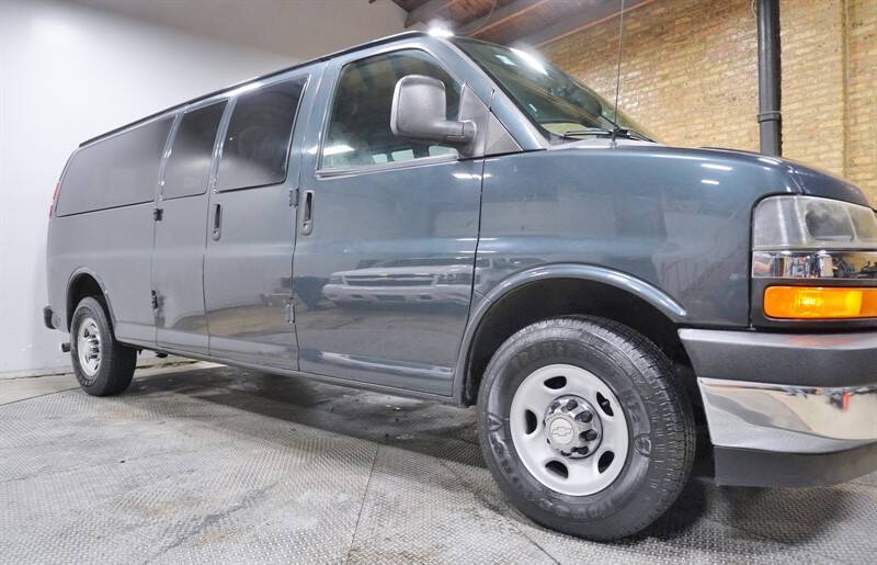 2017 Chevrolet Express LT 3500