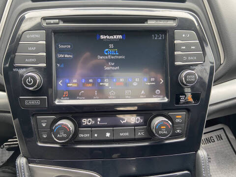 2018 Nissan Maxima 3.5 SR