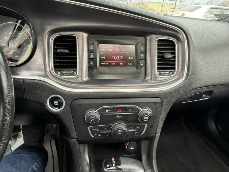 2015 Dodge Charger SE