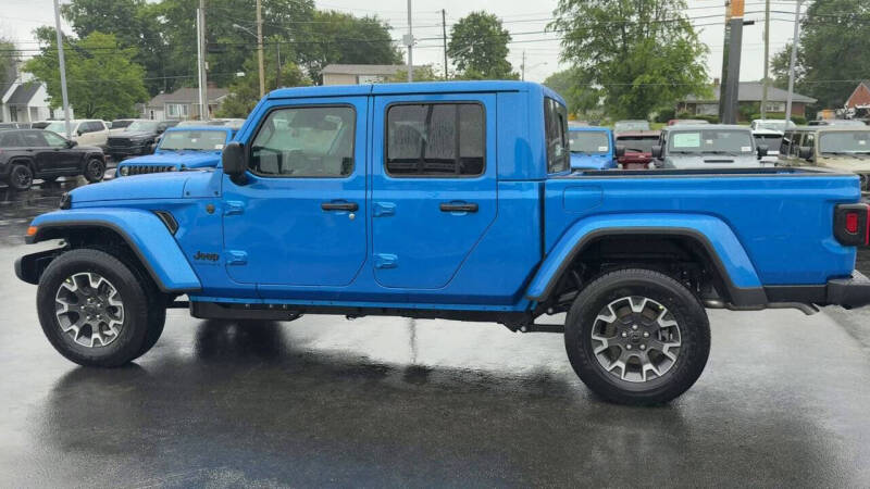 2026 Jeep Gladiator Sahara