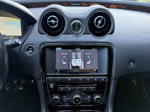 2016 Jaguar XJL Portfolio