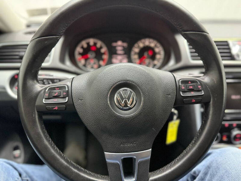 2012 Volkswagen Passat