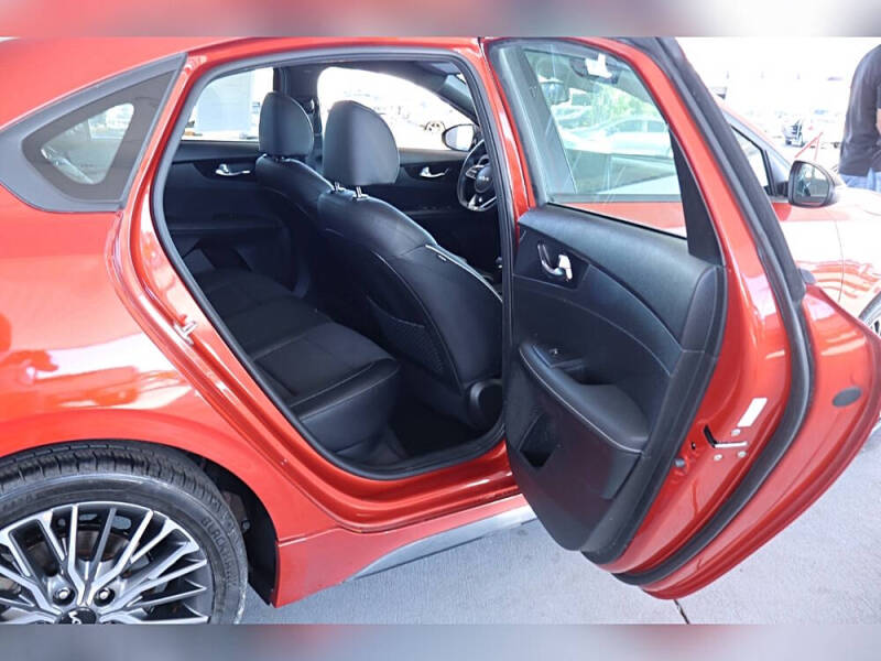 2023 Kia Forte GT-Line