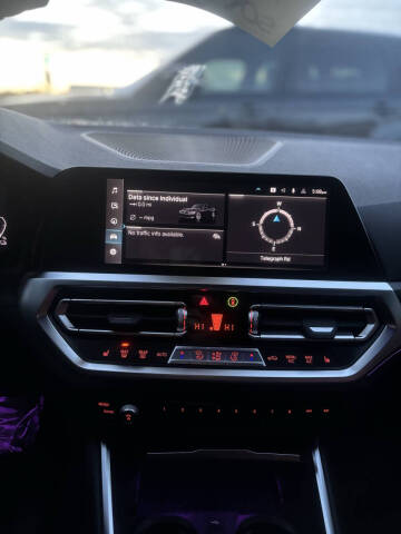 2022 BMW 3 Series 330e