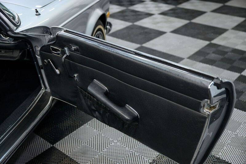 1970 Mercedes-Benz 280-Class