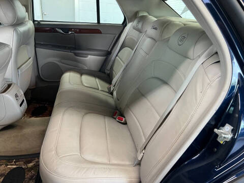 2004 Cadillac DeVille