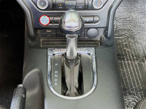 2016 Ford Mustang V6